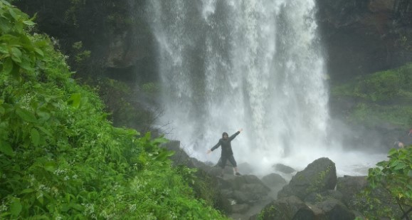 Thokarwadi Watefalls Mumbai