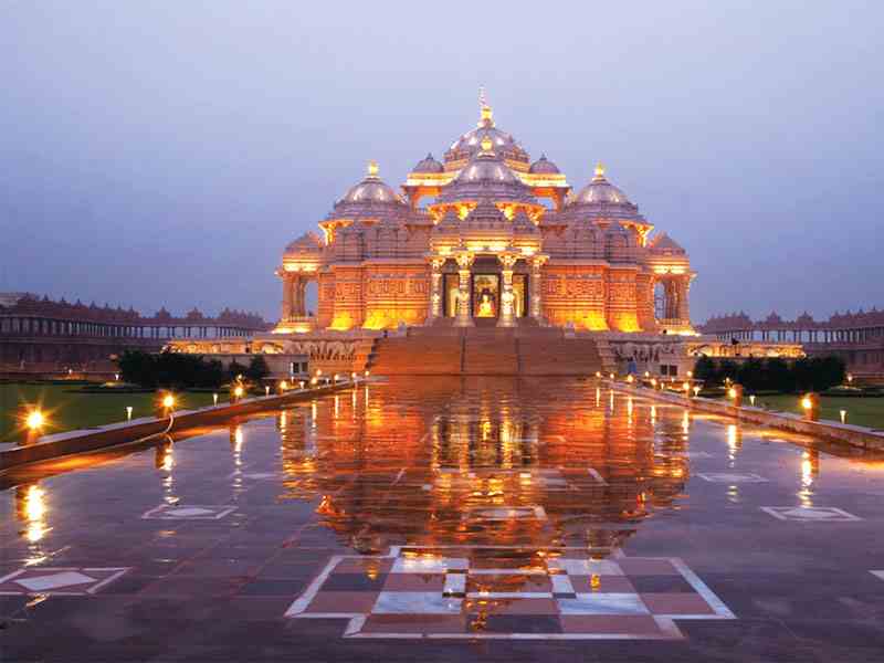 places to visit in delhi for evening